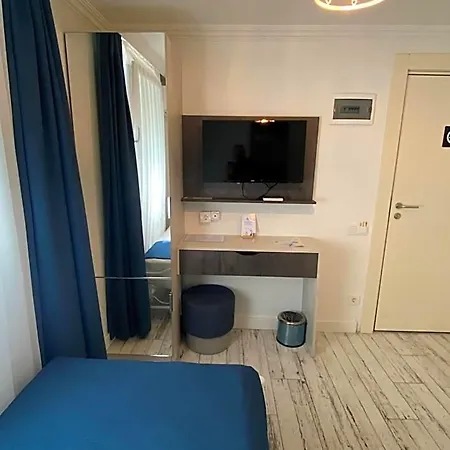Hotel Marina